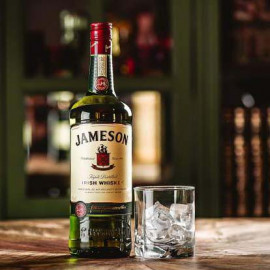 Виски"Jameson" 0.5 л.